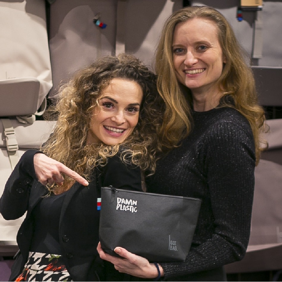 Victoria Neuhofer mit Stephanie Sinko Victoria Neuhofer mit Stephanie Sinko